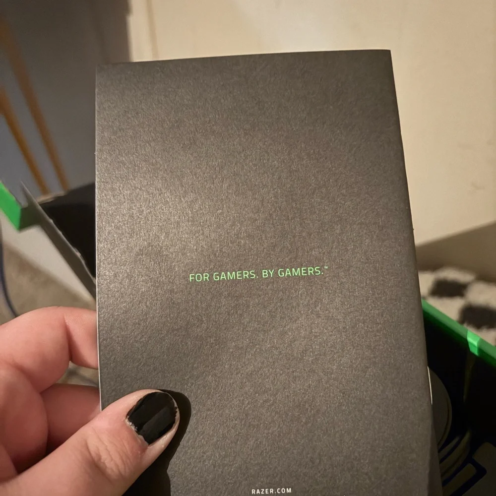 Razer Kiyo Pro Camera - Black and Green